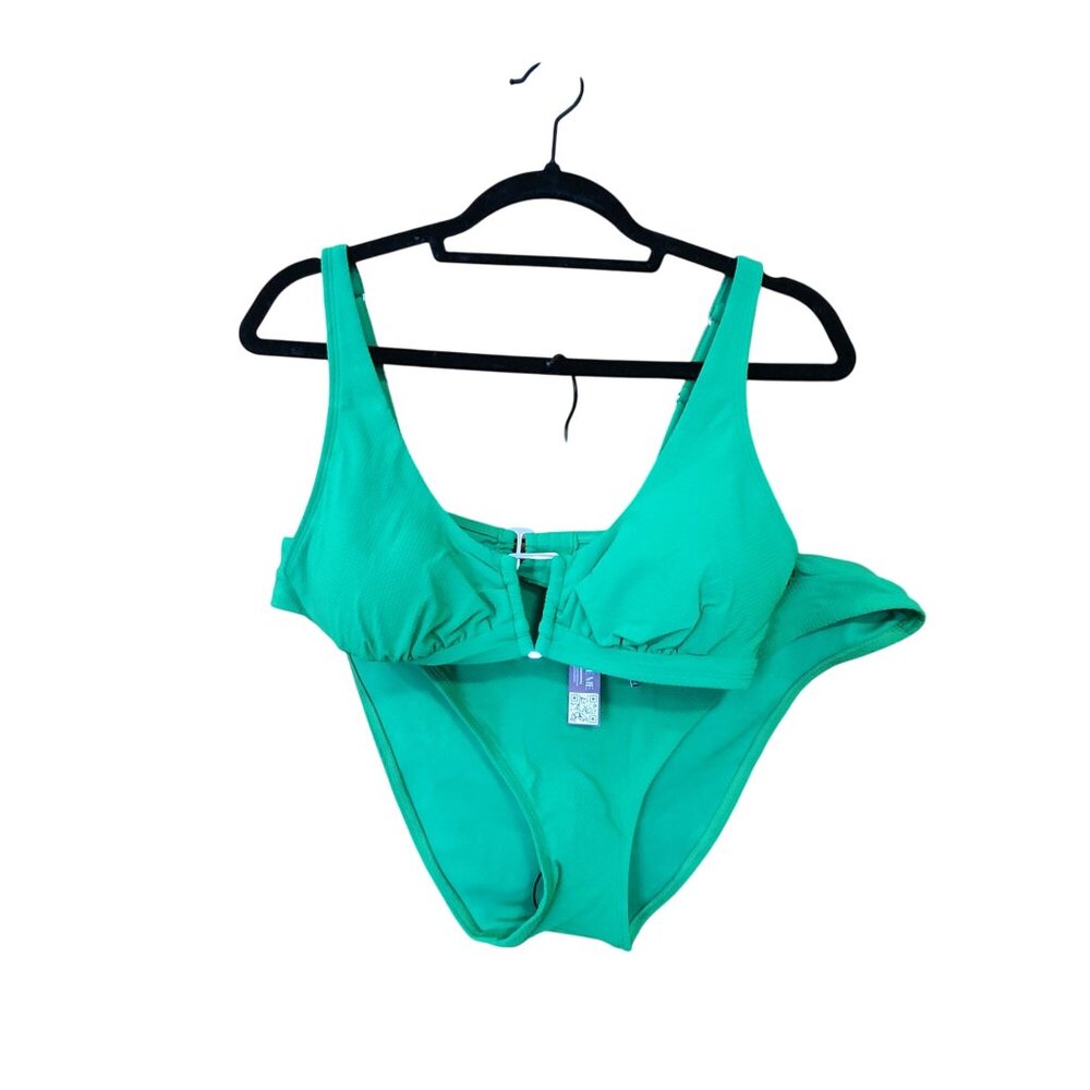 Adore Me Green Ribbed Bikini Set Womens size Medium / Large NWT